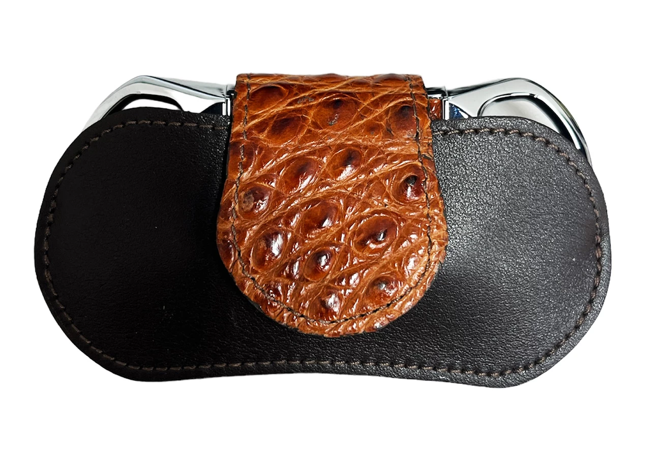 Brizard & Co. V Cutter With Pouch - Caiman Cognac And Coffee - Image 4